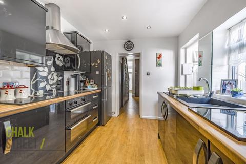 11 Douglas Road, Hornchurch, RM11 1AN