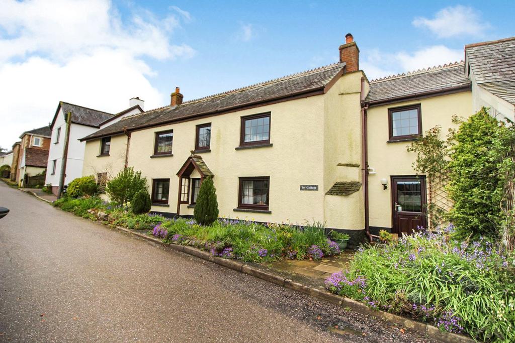 Beaworthy, Devon 4 bed house for sale £385,000