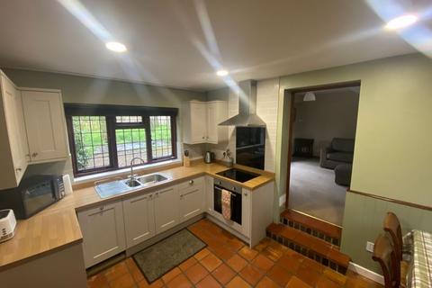 2 bedroom detached house to rent, Stoney Lane, Tardebigge, Bromsgrove