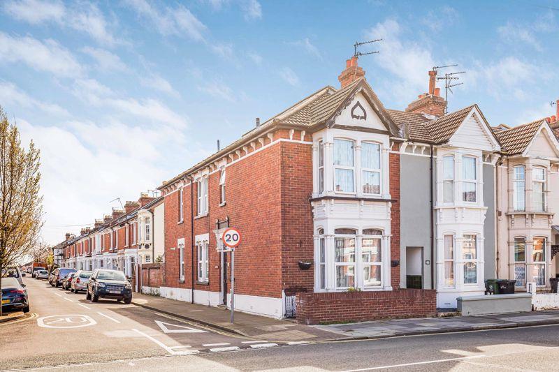 Winter Road, Southsea 3 bed terraced house for sale £325,000