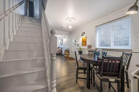 81 Godstone Road, Kenley, CR8 5BD