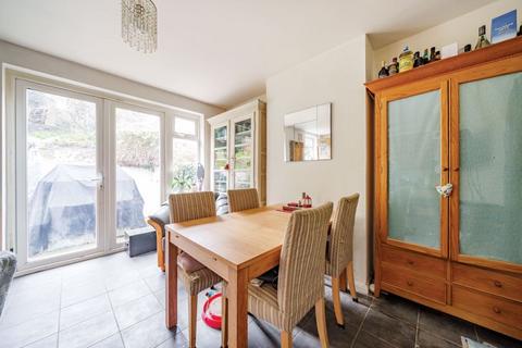 68 Milton Road, Caterham, CR3 5JD