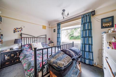 68 Milton Road, Caterham, CR3 5JD