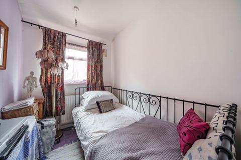 68 Milton Road, Caterham, CR3 5JD