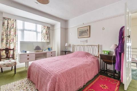 66 Grange Road, South Croydon, CR2 0NB