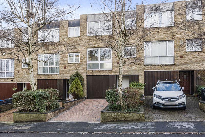 Turnpike Link, Croydon CR0 4 bed townhouse for sale £525,000