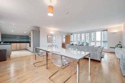 2 bedroom penthouse to rent - Park Lane, Croydon CR0