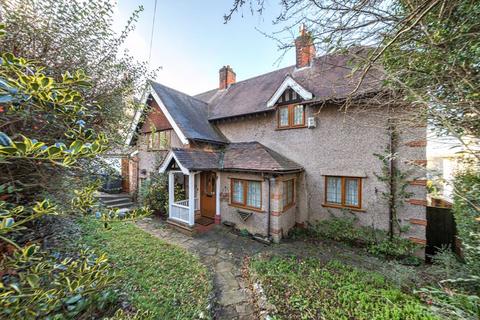 48 Higher Drive, Purley, CR8 2HF