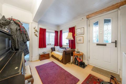 48 Higher Drive, Purley, CR8 2HF