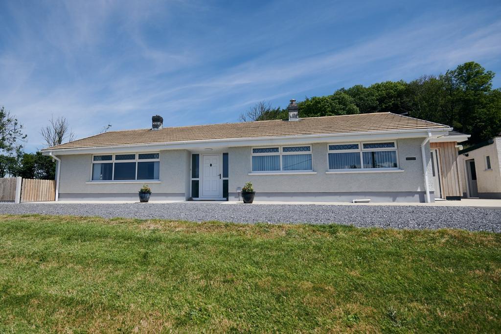 Cribyn, Lampeter, SA48 3 bed bungalow for sale £448,500