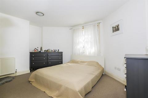 1 bedroom apartment to rent - Cadmus Close, Clapham
