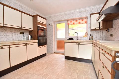 2 bedroom bungalow for sale - Croft House Way, Morley, Leeds, West Yorkshire