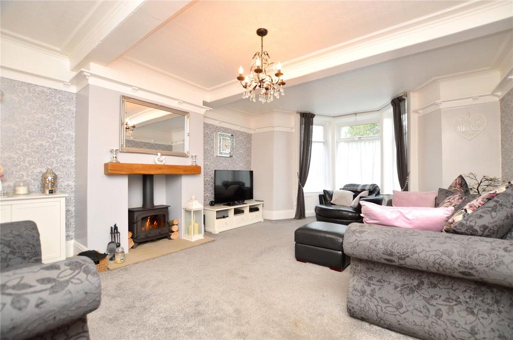 1 Tyersal House, Tyersal Lane, Bradford, West Yorkshire 4 bed end of