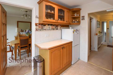 14 Dudley Avenue, Waltham Cross, EN8 8RR