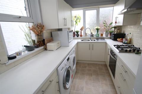 54 Campbell Road, Salisbury, SP1 3BG