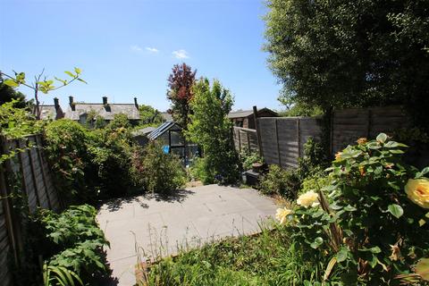 54 Campbell Road, Salisbury, SP1 3BG