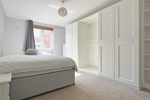 83 Shimbrooks, Great Leighs, Chelmsford, CM3 1SG