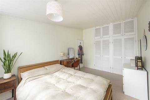 9 Bowling Close, Harpenden, AL5 1QP