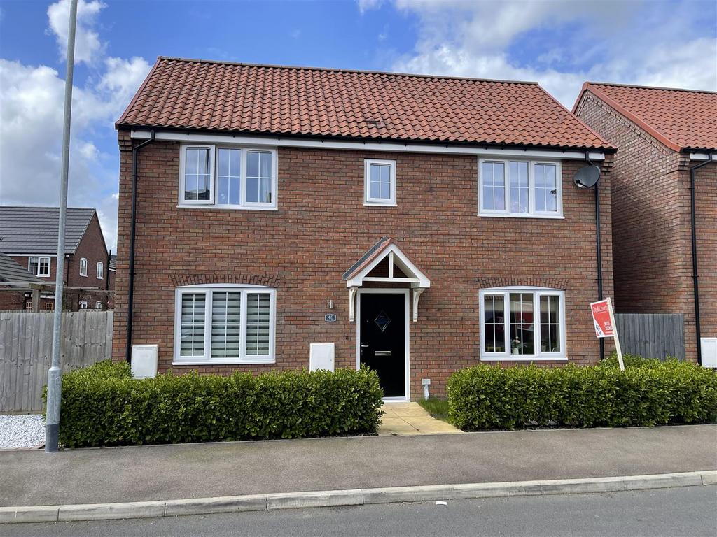 Willow Court, Cowbit, Spalding 3 bed detached house for sale £275,000