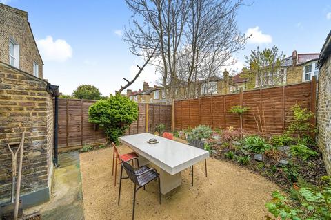 74a Elmer Road, London, SE6 2ER