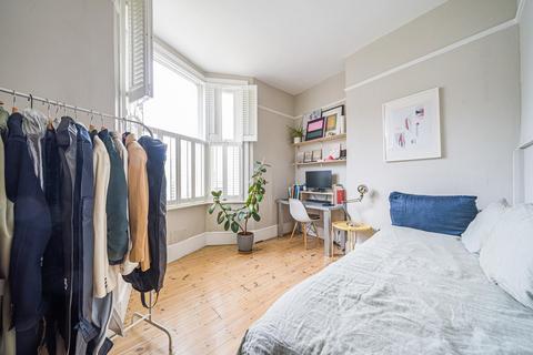 74a Elmer Road, London, SE6 2ER