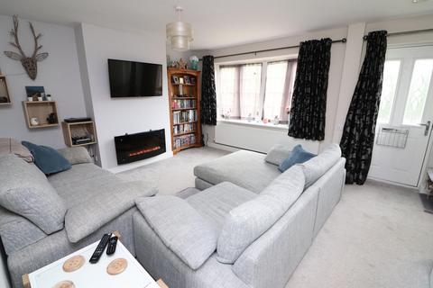93 Kestrel Close, Chipping Sodbury, Bristol, BS37 6XA