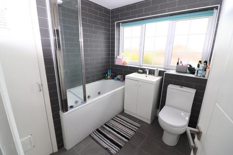 93 Kestrel Close, Chipping Sodbury, Bristol, BS37 6XA