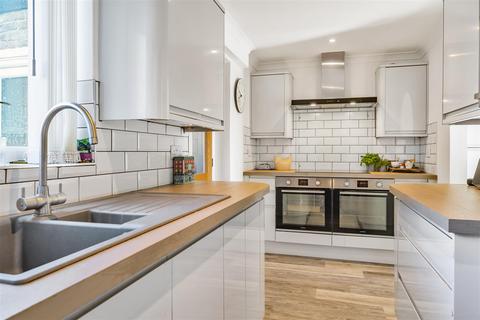 11 Old Glebe, Fernhurst, Haslemere, GU27 3HS