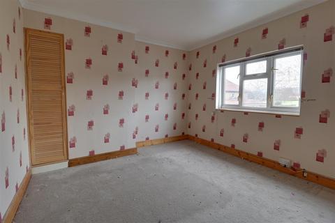 8 Clyde Crescent, Cheltenham, GL52 5QD