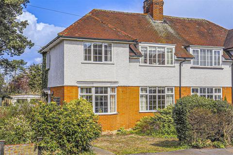 27 New Road, Broxbourne, EN10 7LN