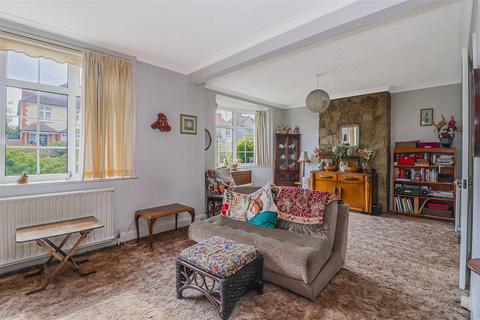 27 New Road, Broxbourne, EN10 7LN