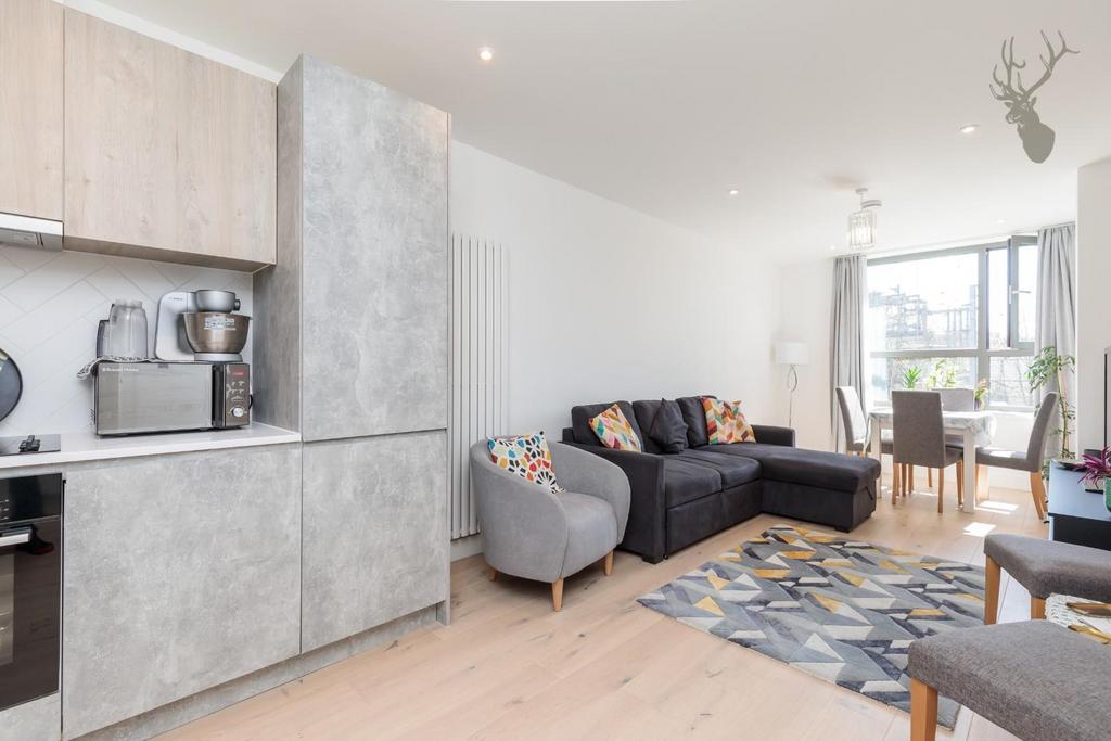 Kettle Yard, E3 1 bed apartment for sale £375,000