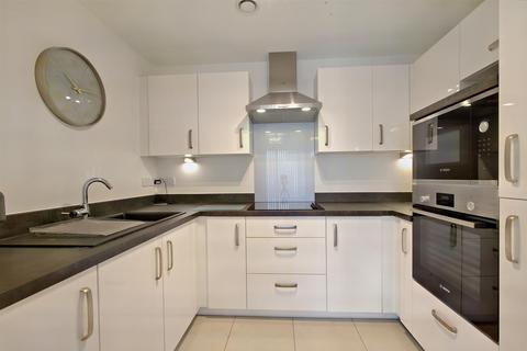 2 bedroom apartment for sale, Miami House, Princes Road, Chelmsford, Essex, CM2 9GE