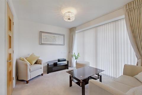 2 bedroom apartment for sale, Miami House, Princes Road, Chelmsford, Essex, CM2 9GE