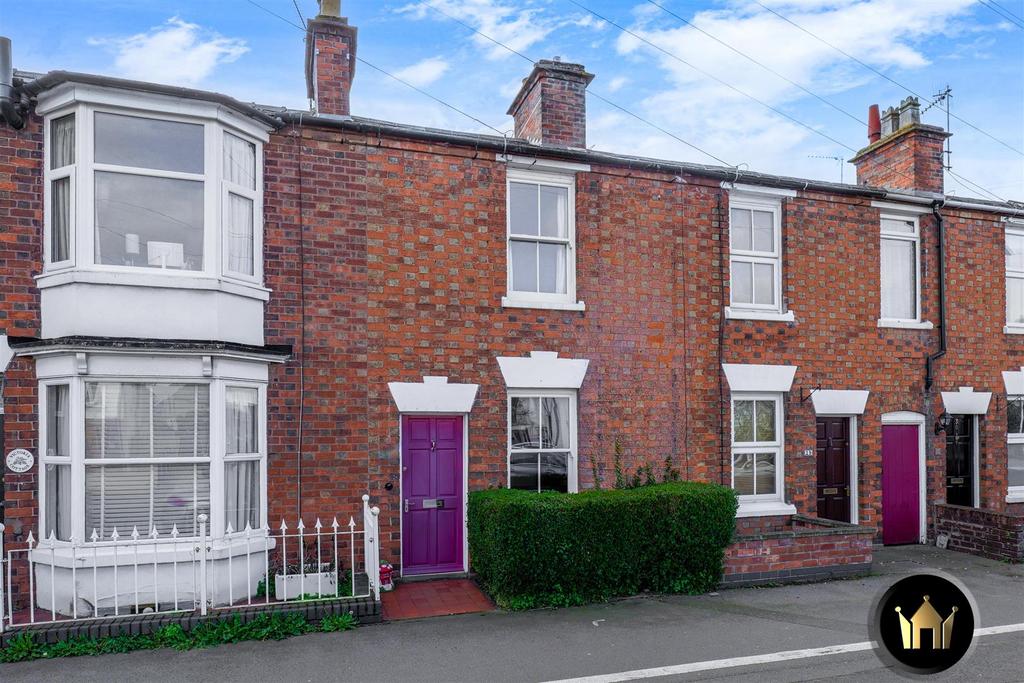 Evesham Road, StratfordUponAvon 2 bed terraced house for sale £309,995