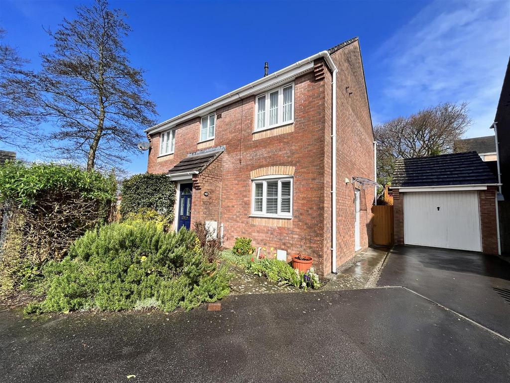 Meadow Rise, Townhill, Swansea 4 bed detached house for sale £260,000