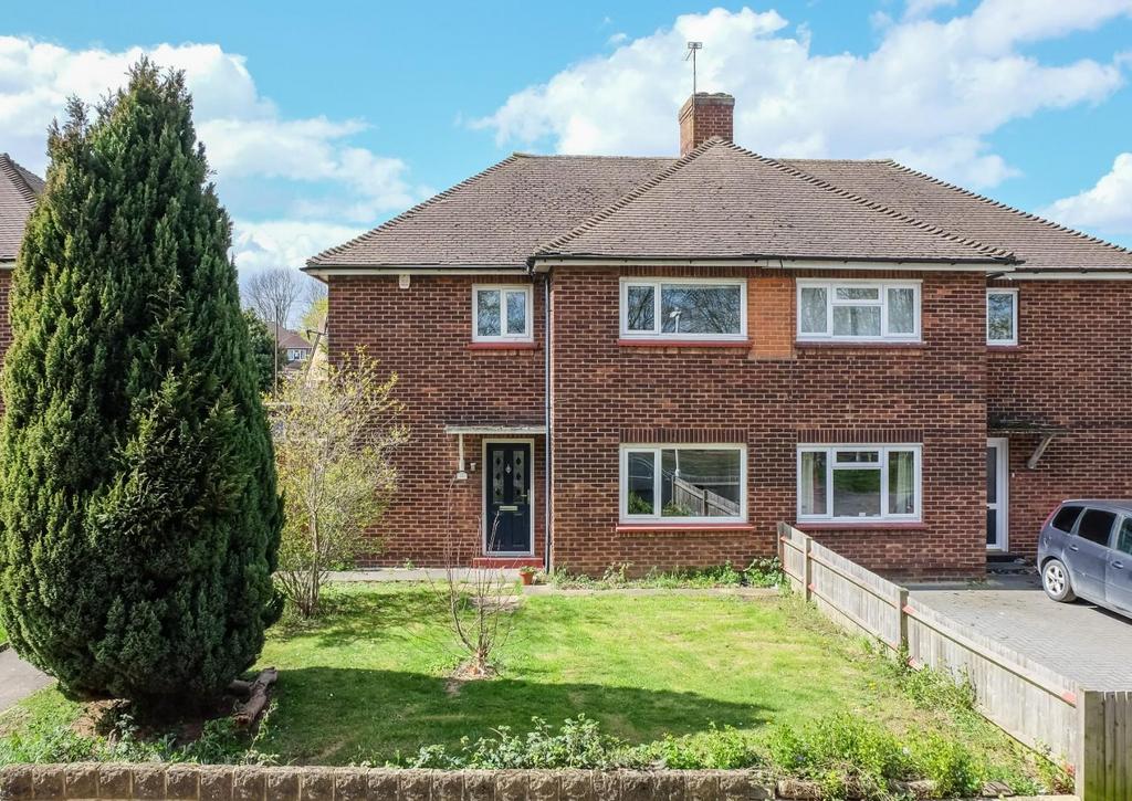 Lanes Avenue, Northfleet, Gravesend 3 bed semidetached house for sale