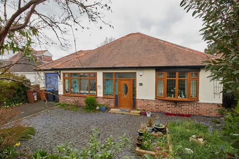 2 bedroom detached bungalow for sale - Coventry Road, Hinckley