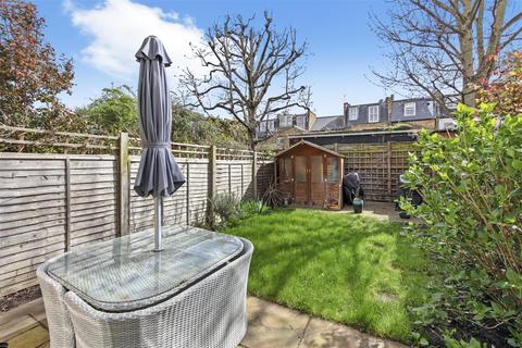 18 Ashlone Road, London, SW15 1LR