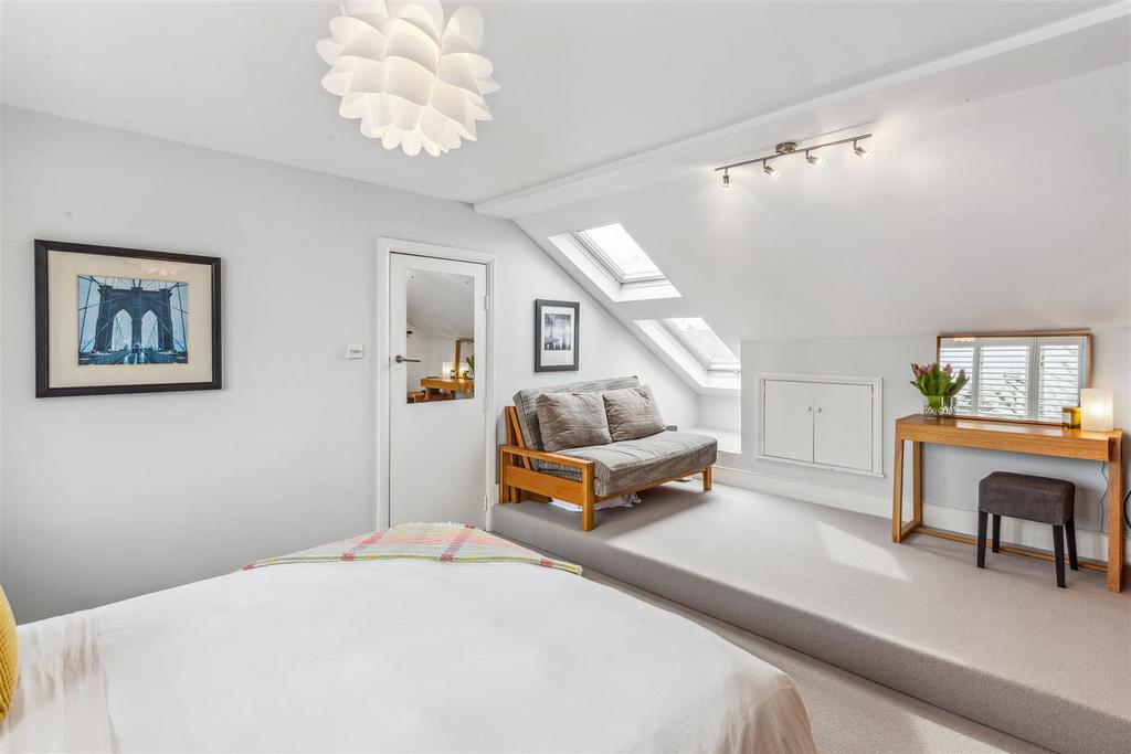 FOR SALE Netheravon Road, W4