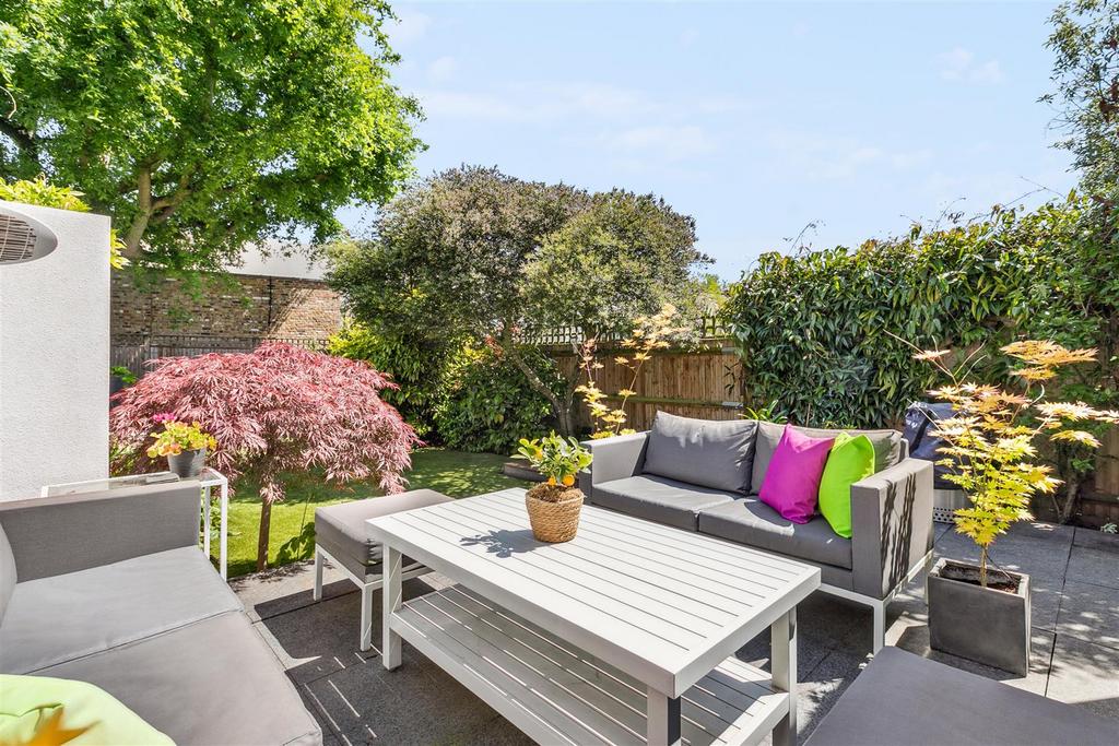 FOR SALE Netheravon Road, W4