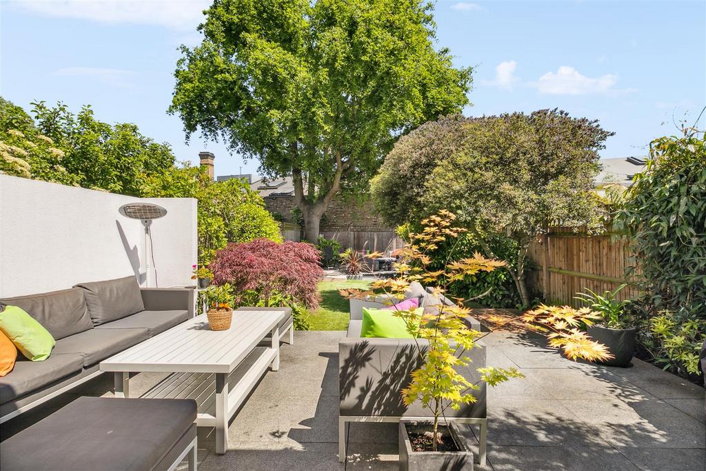 FOR SALE Netheravon Road, W4