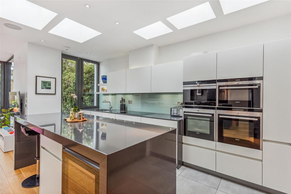FOR SALE Netheravon Road, W4