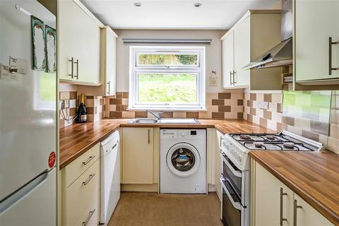 81 Mill Lane, Oxted, RH8 9DS