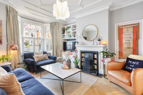 10 Kingsdown Avenue, Ealing, London, W13 9PR