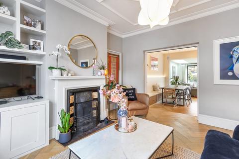 10 Kingsdown Avenue, Ealing, London, W13 9PR