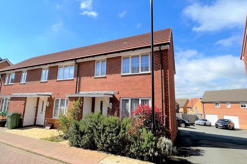 2 bedroom end of terrace house for sale, Cromwell Avenue, East Cowes
