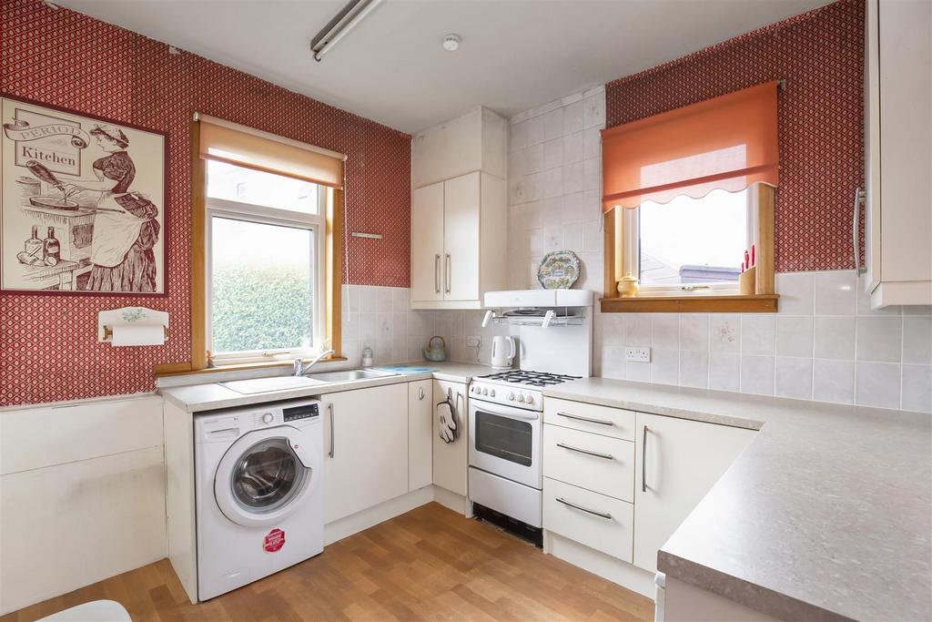 166 Queensferry Road Rosyth KY11 2 JF 10.jpg