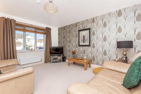 35 Bruce Road, Crossgates, Cowdenbeath, KY4 8AZ