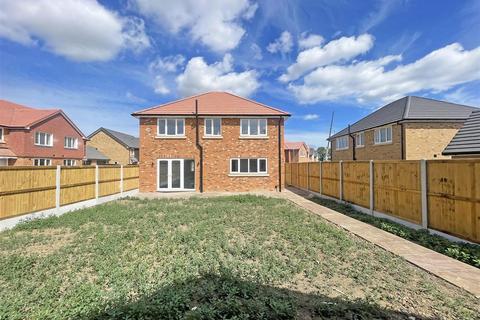 4 bedroom detached house for sale, 1 Ellington Mews St Stephens Park, Ramsgate